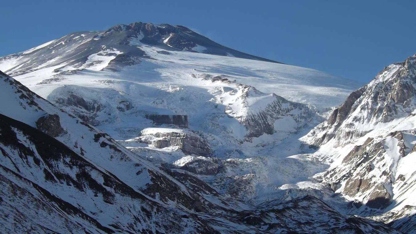 CUPOS LLENOS!!! Excursión glaciar Nieves Negras – Sábado 28 de Mayo