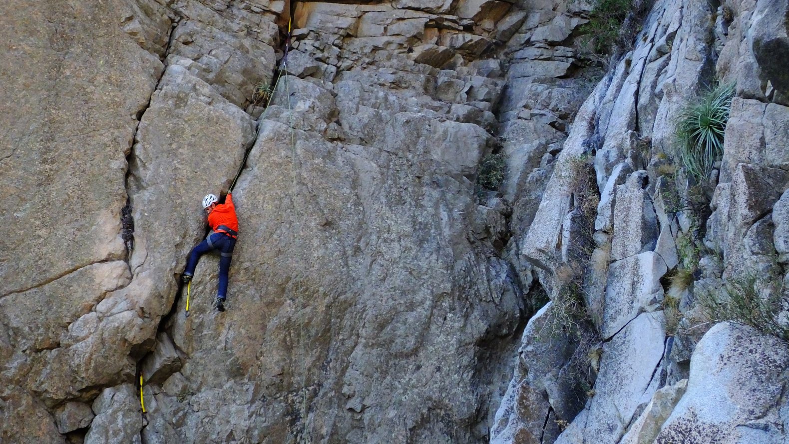 Curso de Escalada en Roca (Nivel Intermedio) – Noviembre 2022