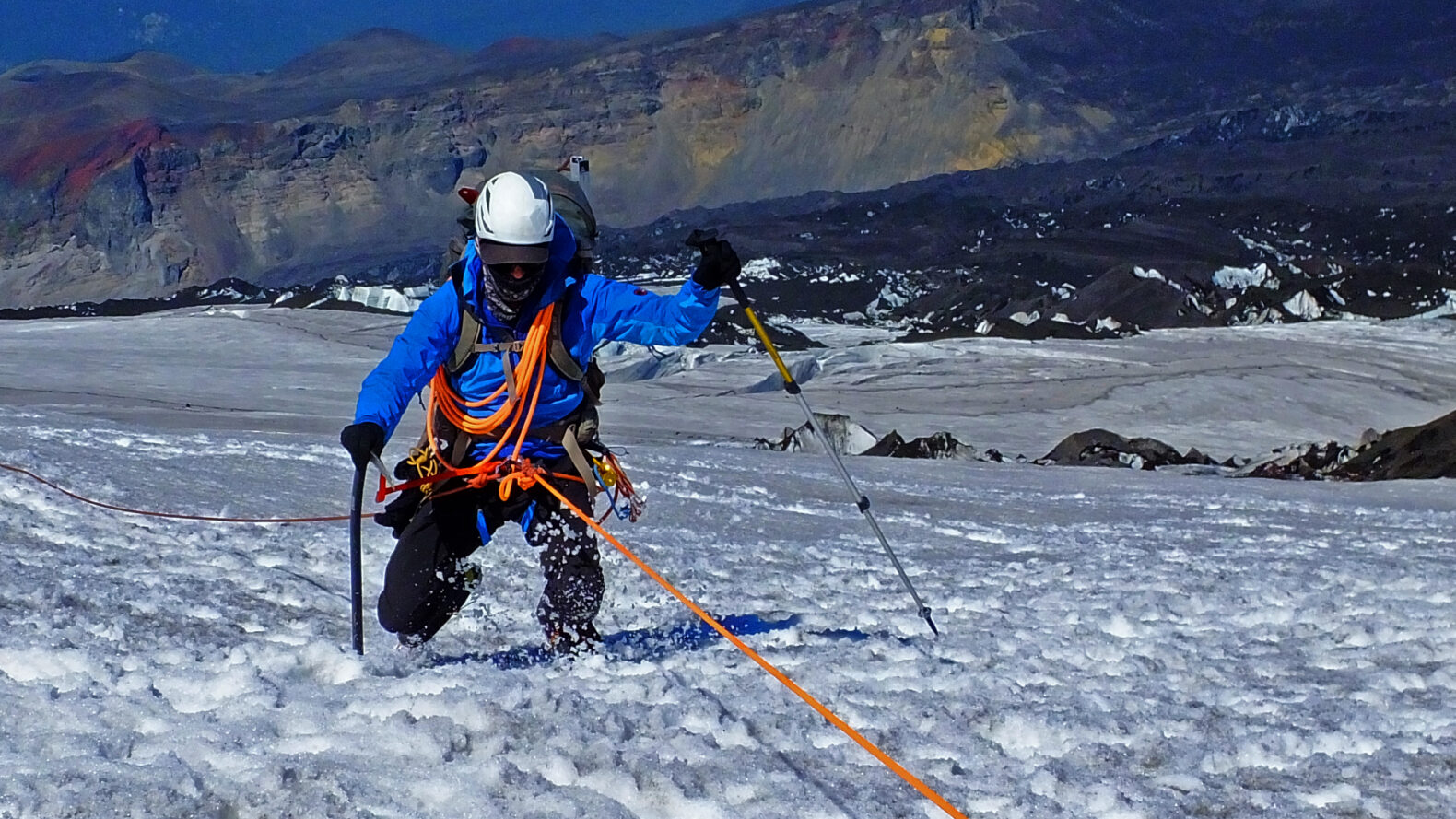 PROGRESIÓN GLACIAR (CURSO MODALIDAD EXPEDICIÓN) – Enero 2024